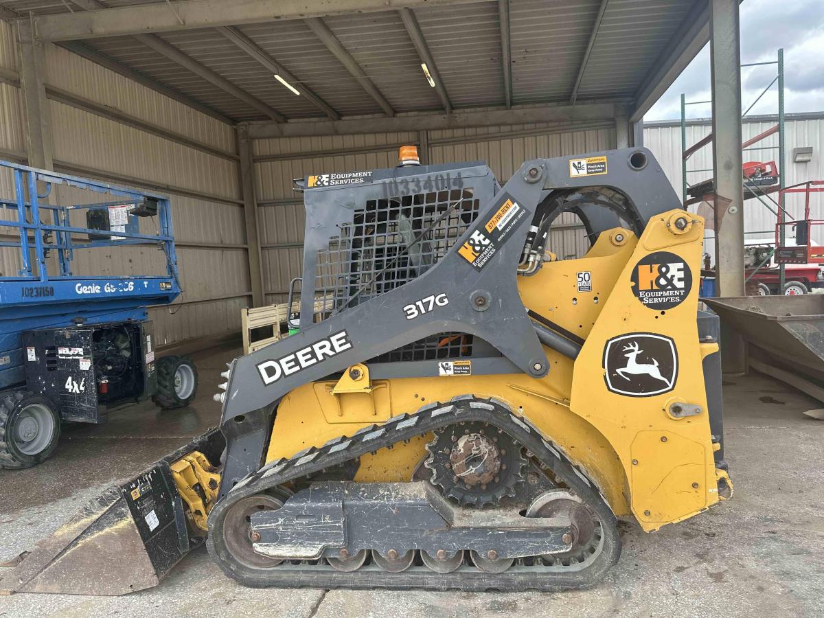 2021 John Deere 317G-2