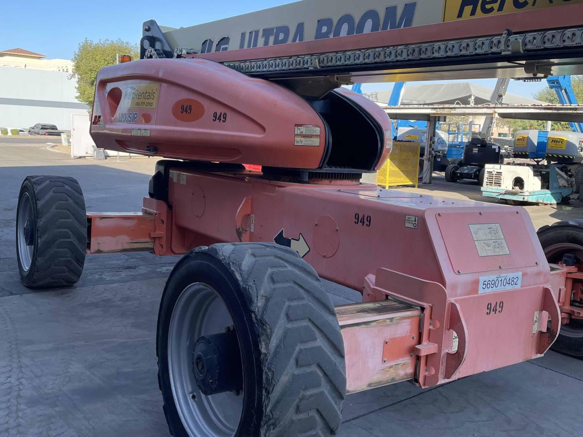 2006 JLG 1200SJP
