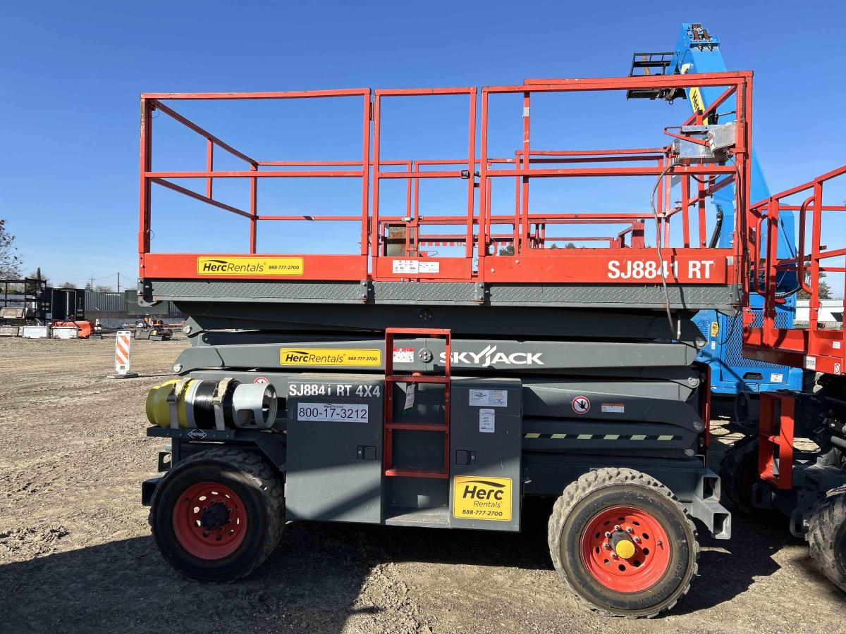 2017 Skyjack SJ8841 RT