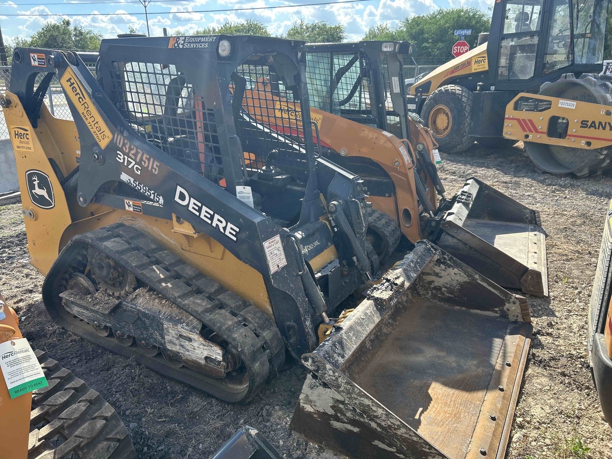 2021 John Deere 317G-2