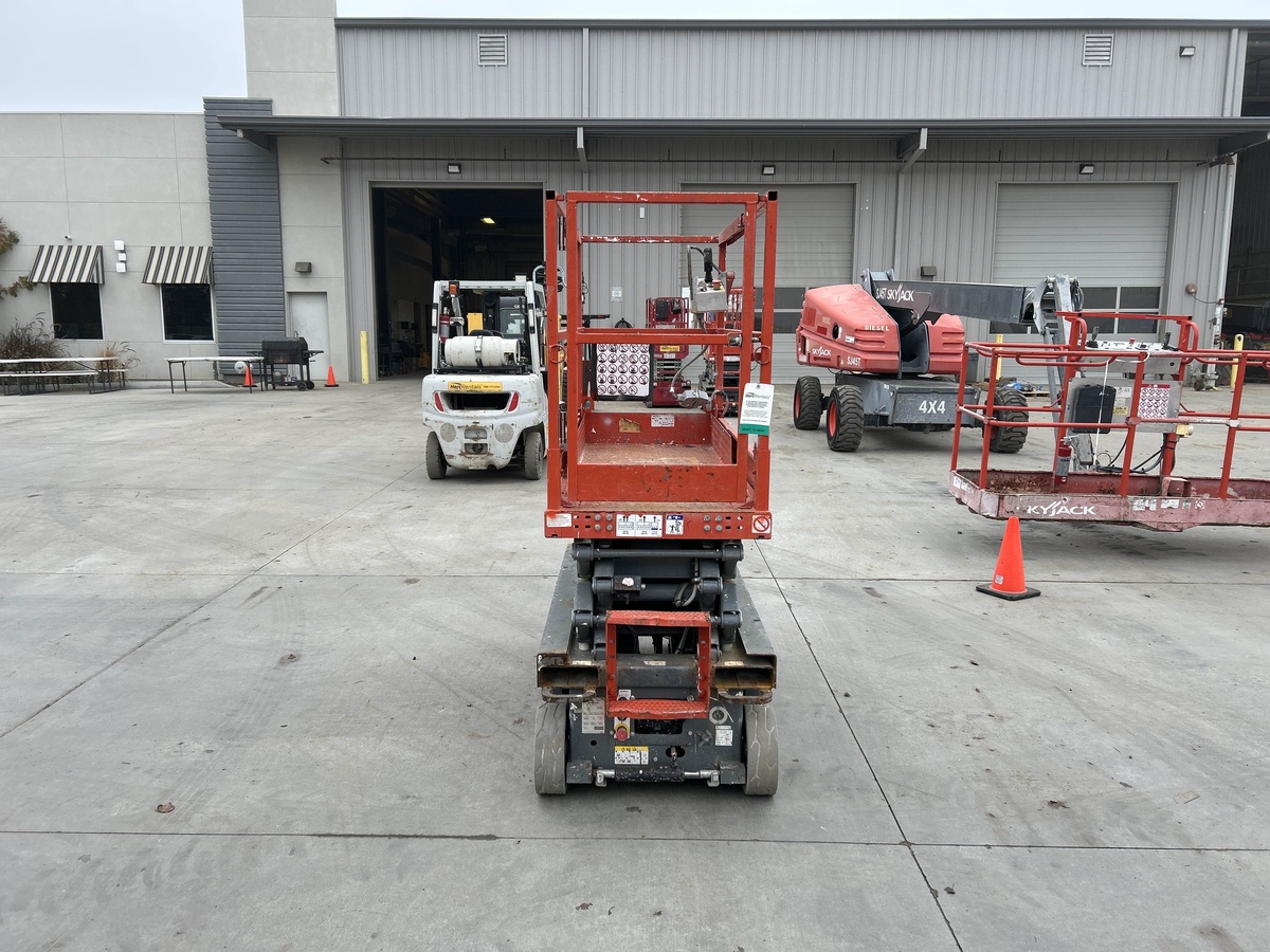 2017 Skyjack SJ3219-5