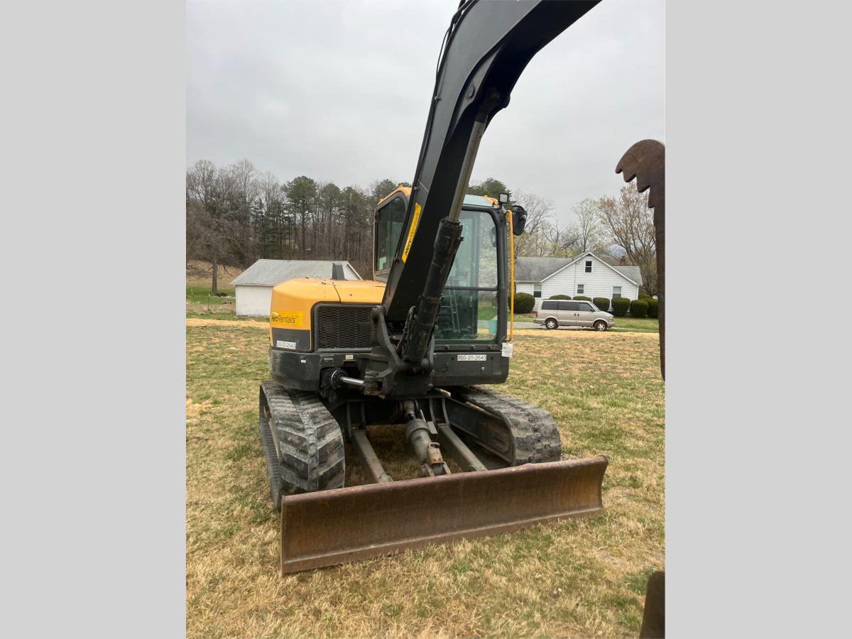 2018 Volvo ECR88D-3