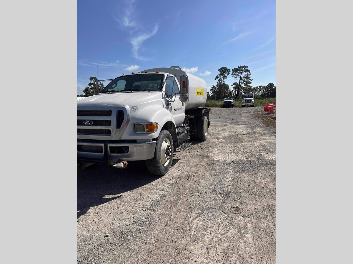2015 Ford F750