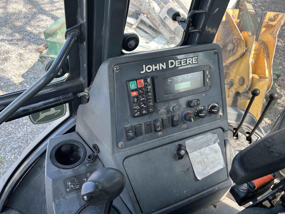 2018 John Deere 410L