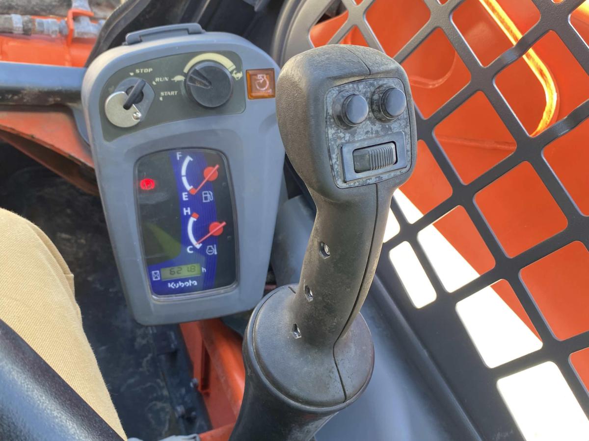 2020 Kubota SSV65-7