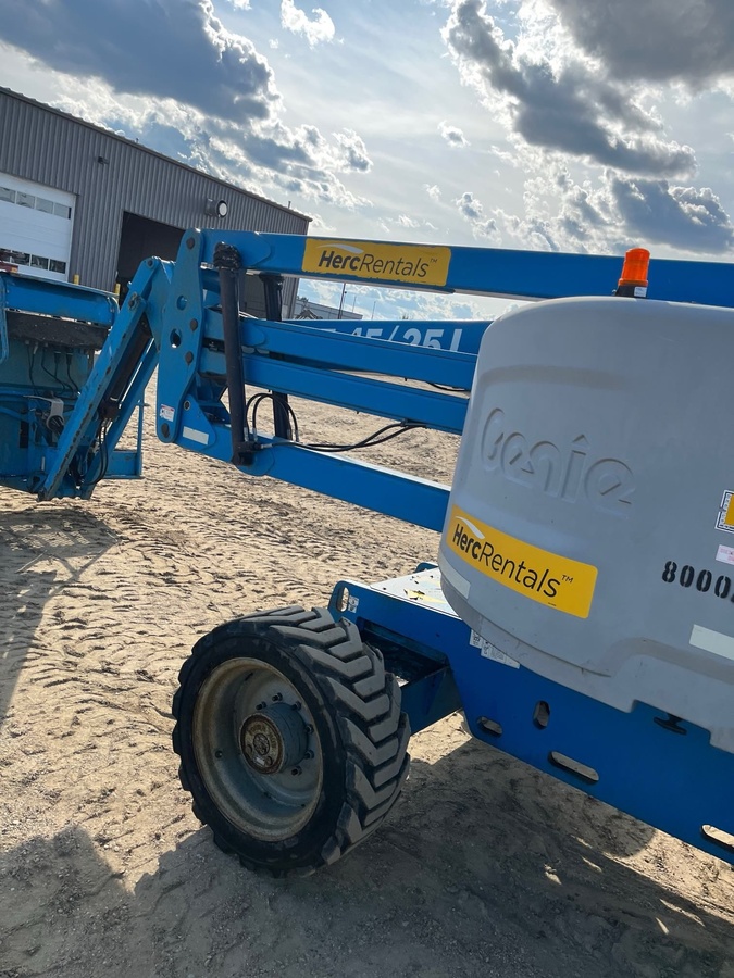 2014 Genie Z-45/25 RT-2