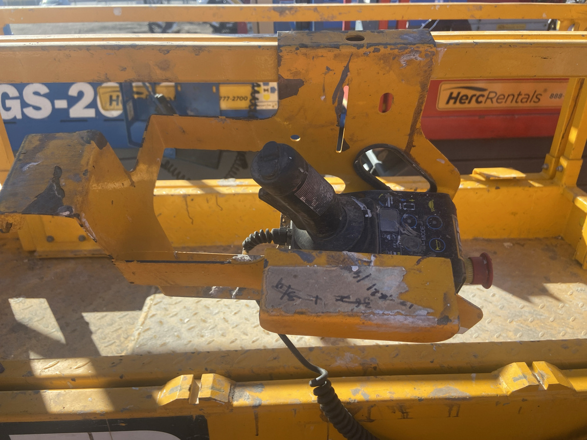 2023 JCB S1930E-6