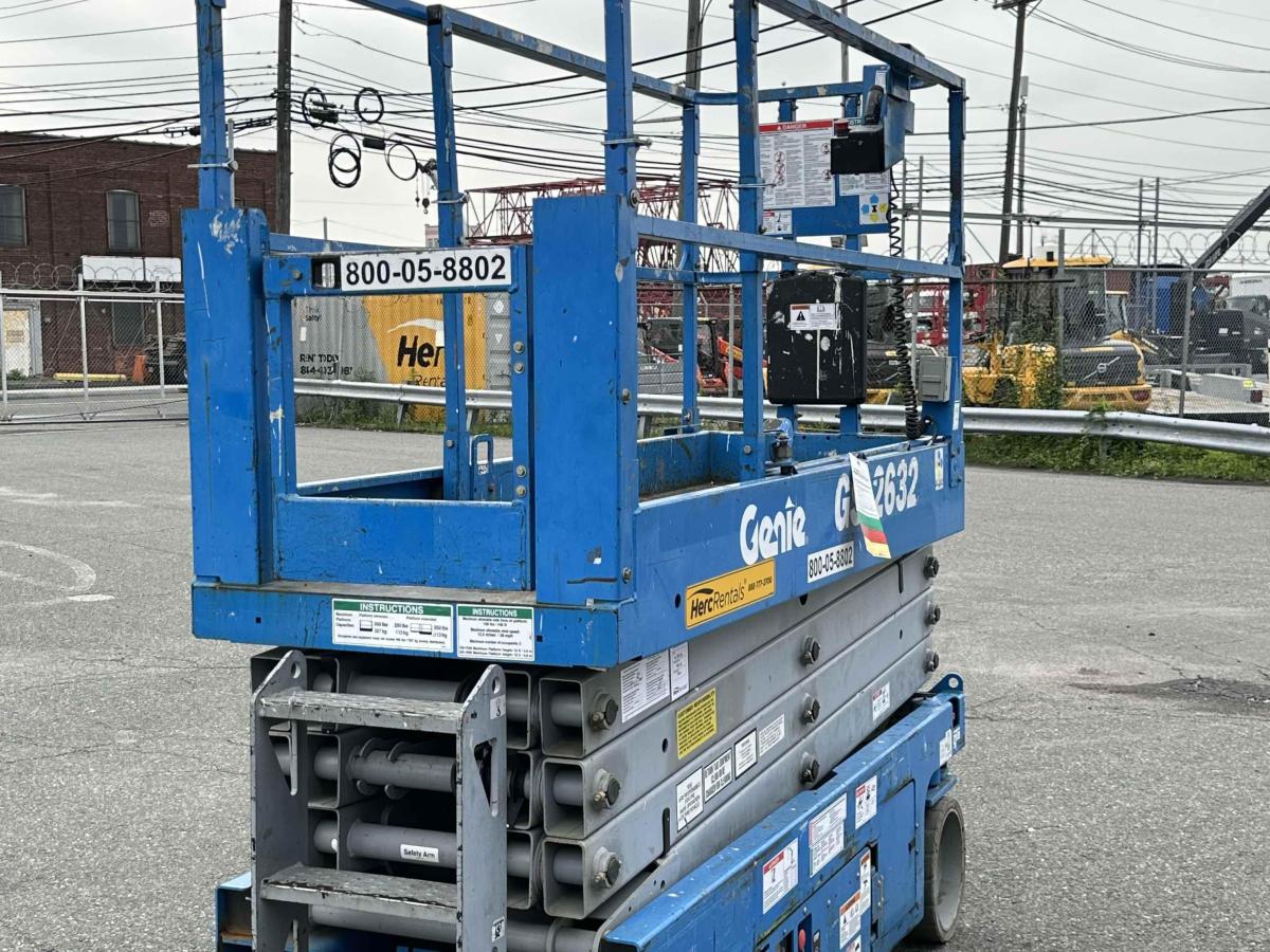 2015 Genie GS-2632