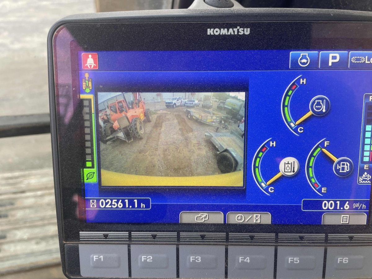 2021 Komatsu PC210LC-11-6