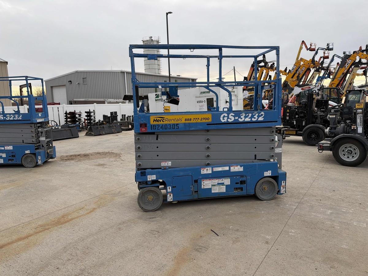 2018 Genie GS-3232-3