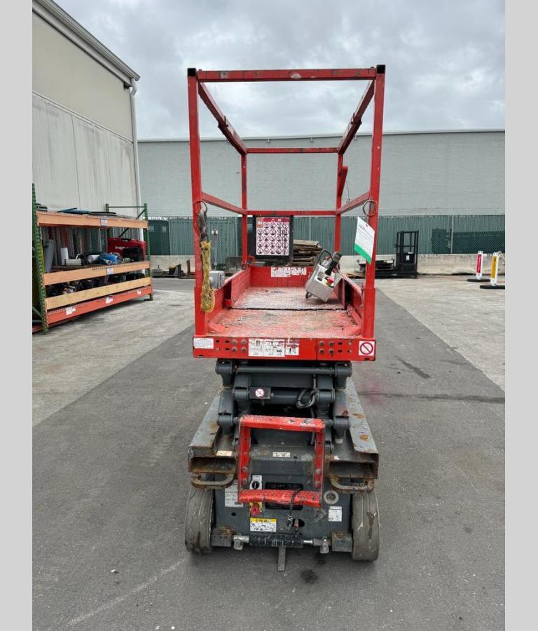 2017 Skyjack SJ3219