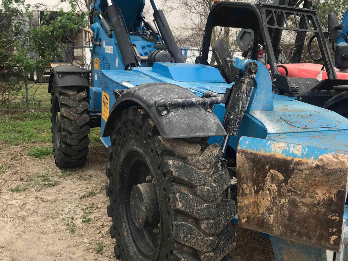 2017 Genie GTH-1056
