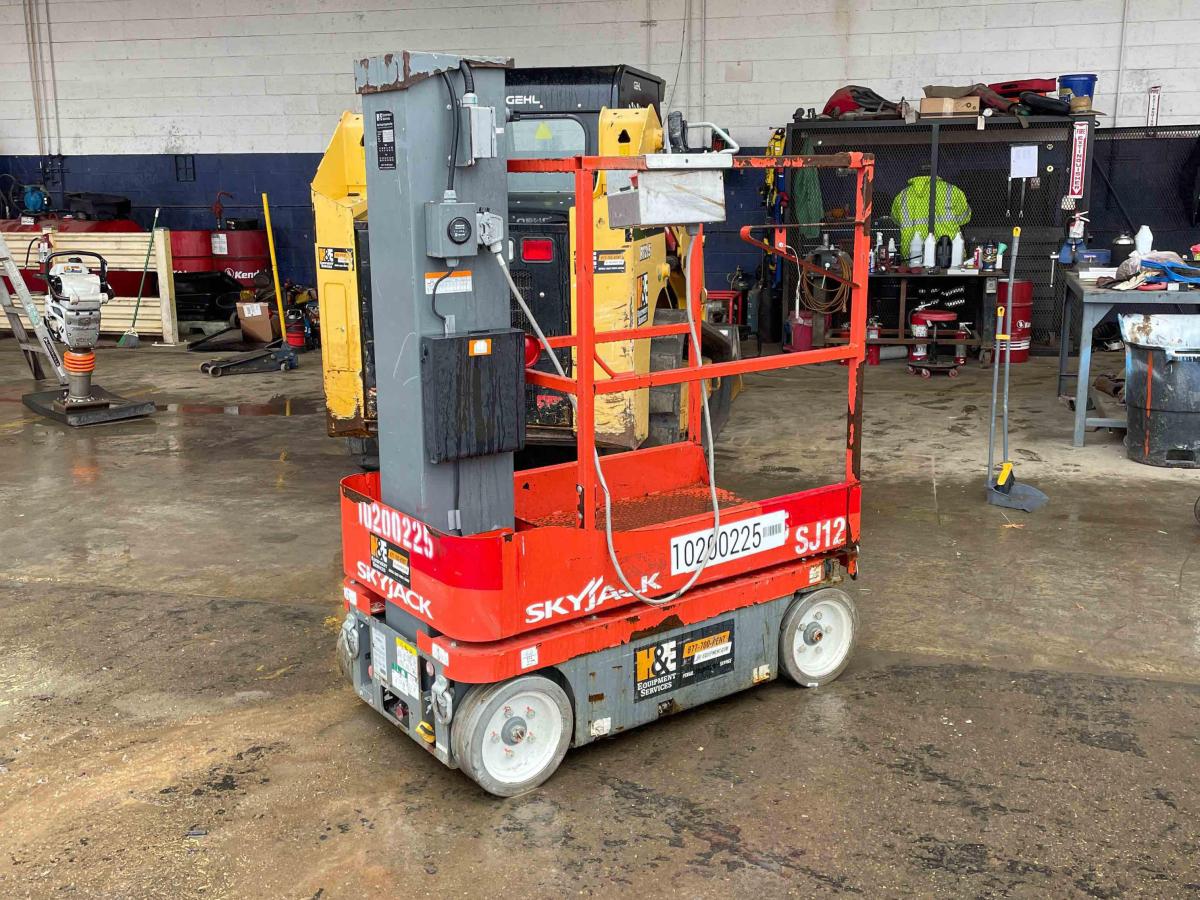 2016 Skyjack SJ12