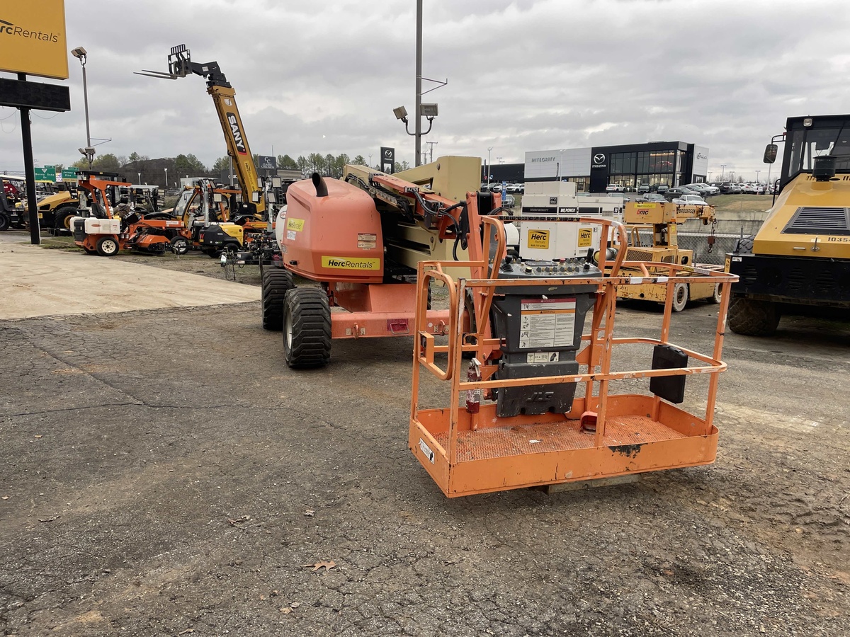 2018 JLG 450AJ-4