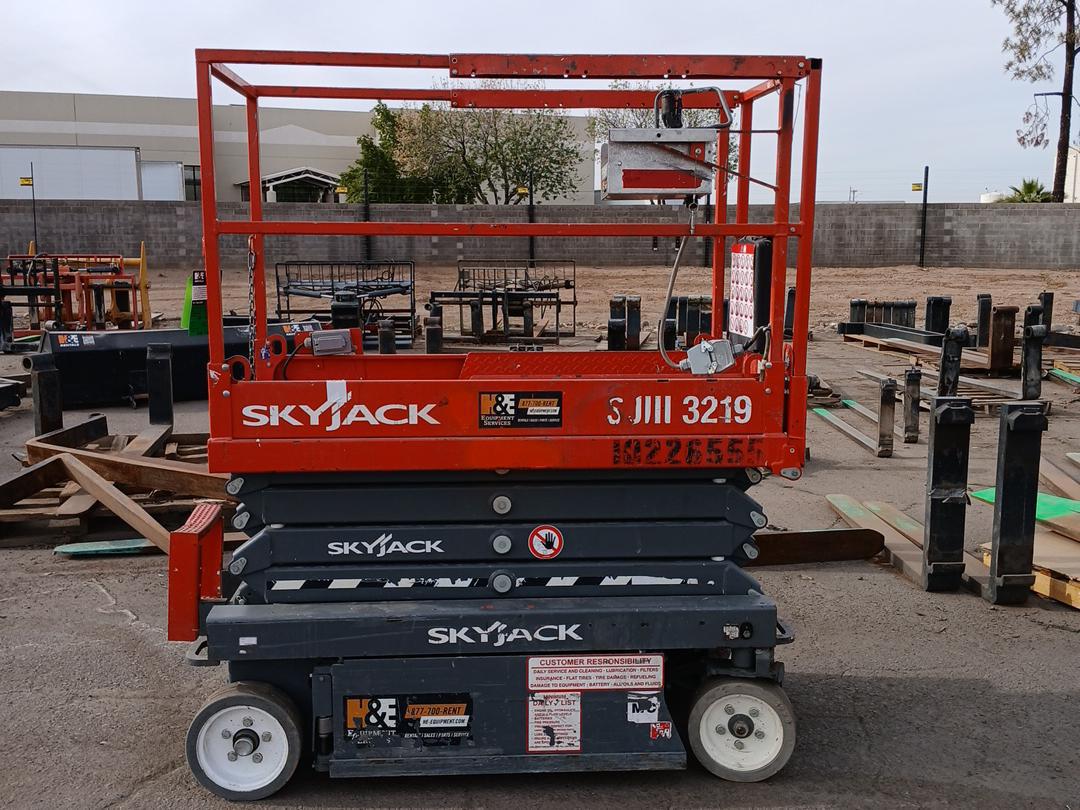 2017 Skyjack SJ3219