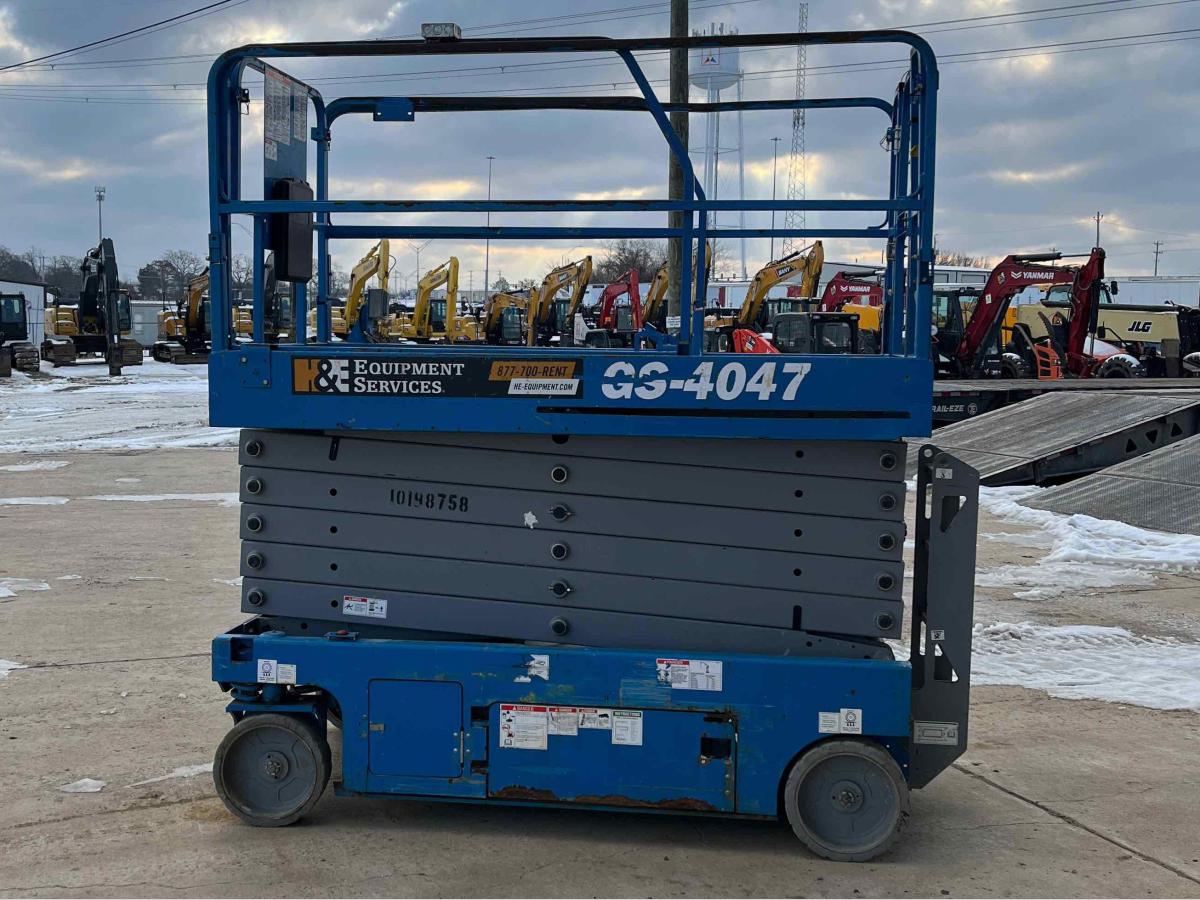 2016 Genie GS-4047