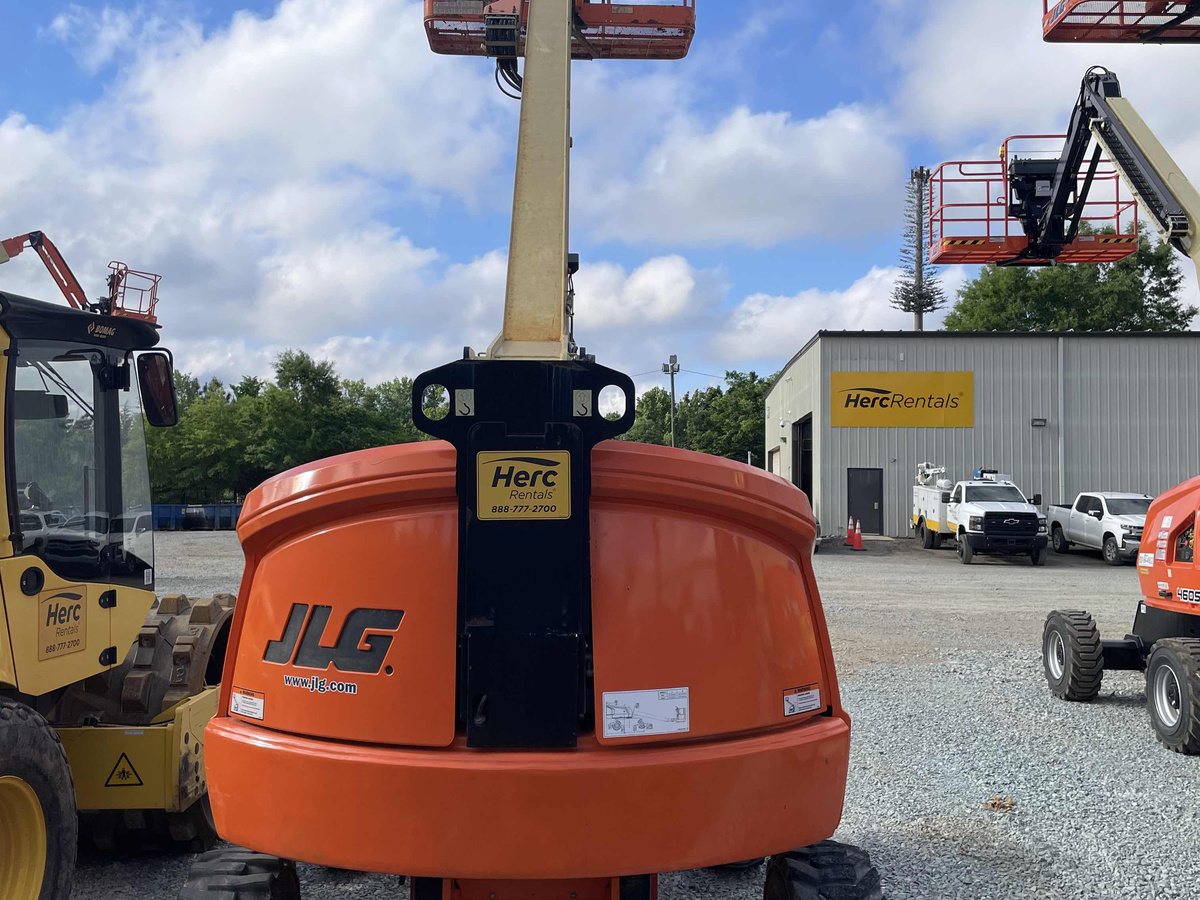 2018 JLG 460SJ-2