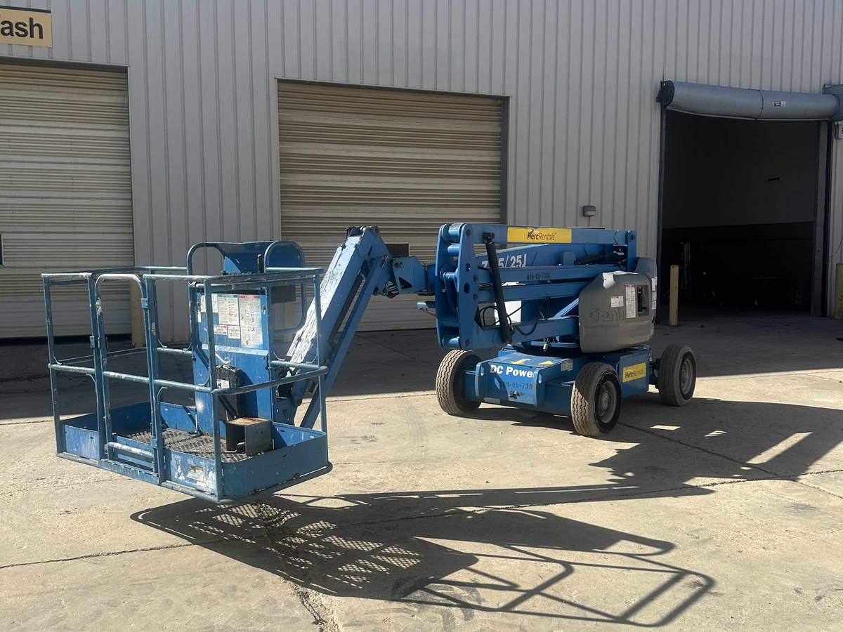 2015 Genie Z-45/25J-5