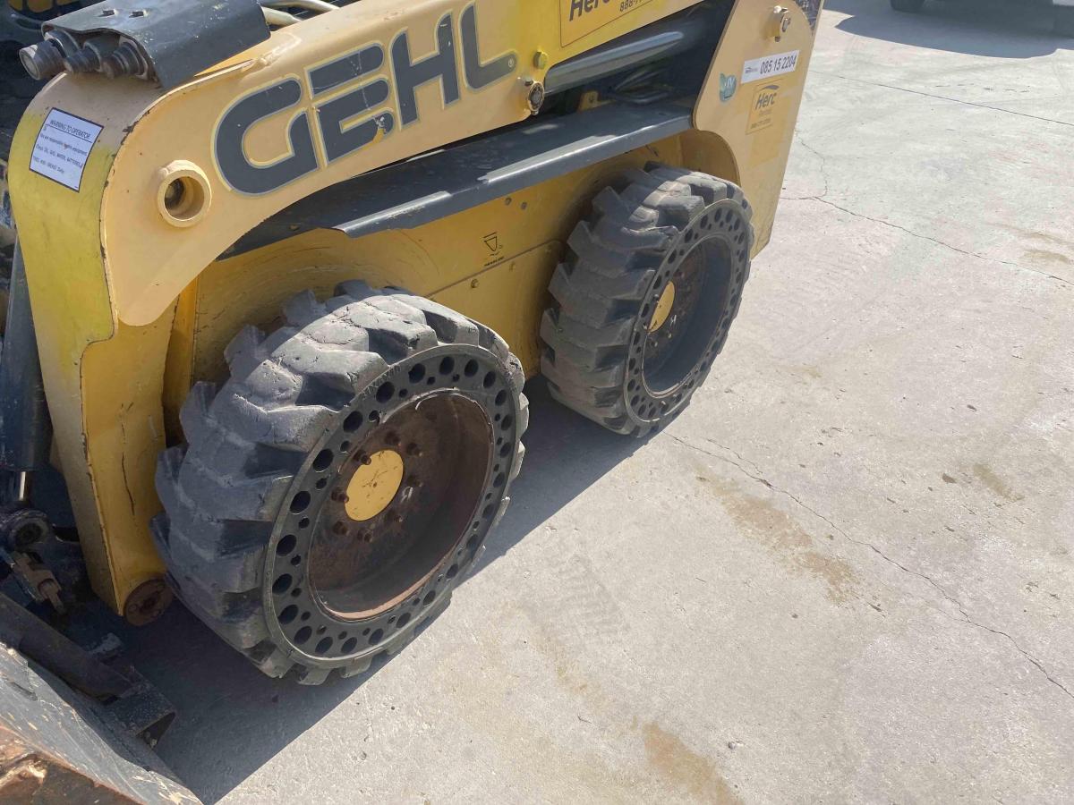 2019 Gehl R190