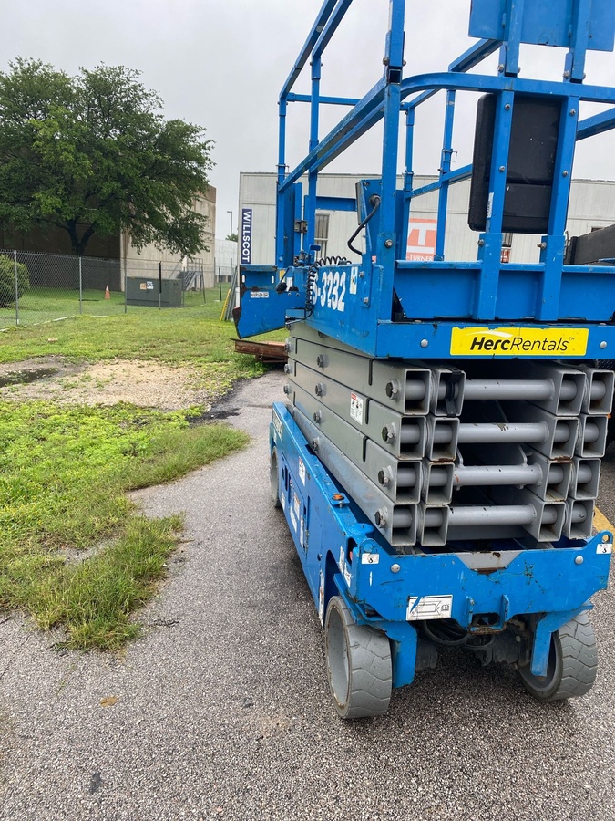2018 Genie GS-3232-2