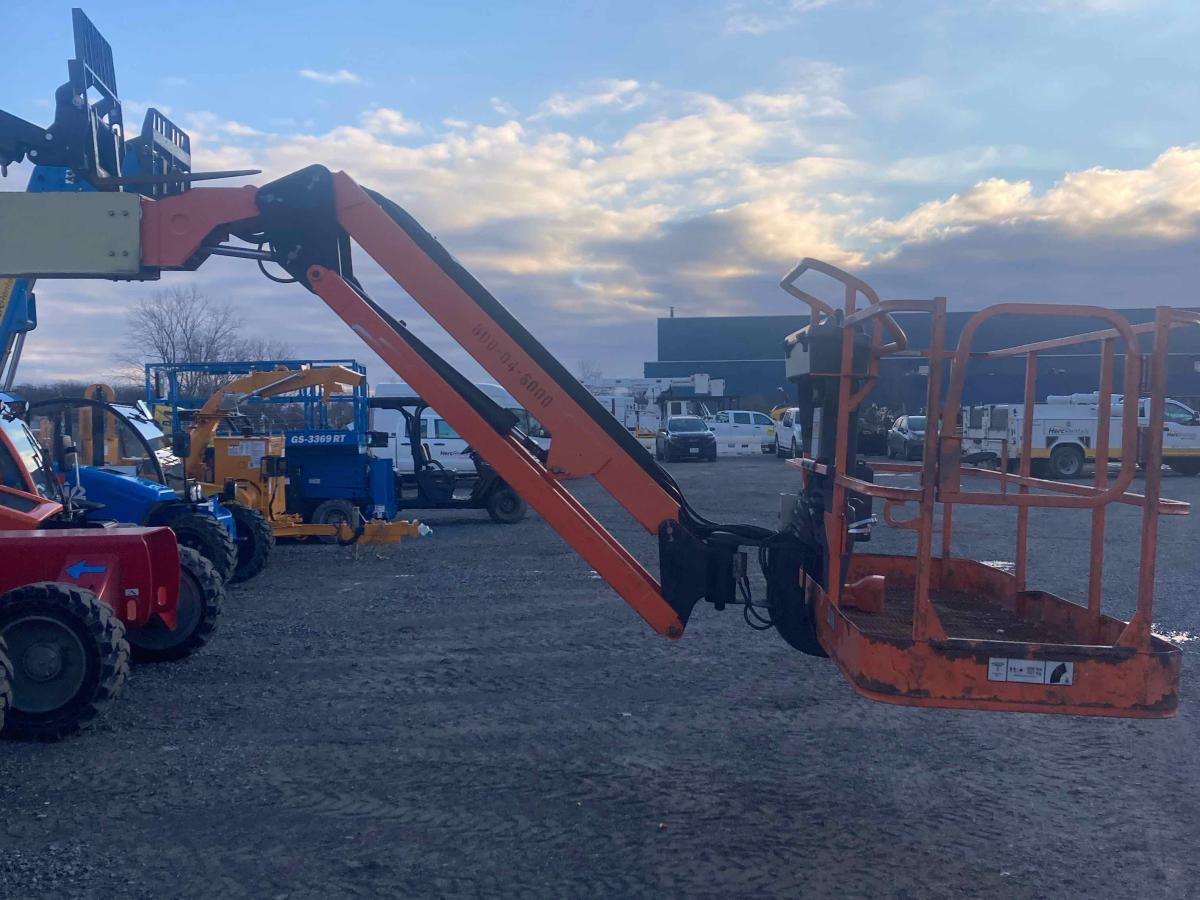 2015 JLG 600AJ