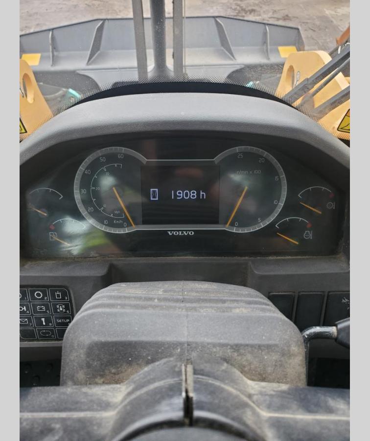 2018 Volvo L90H