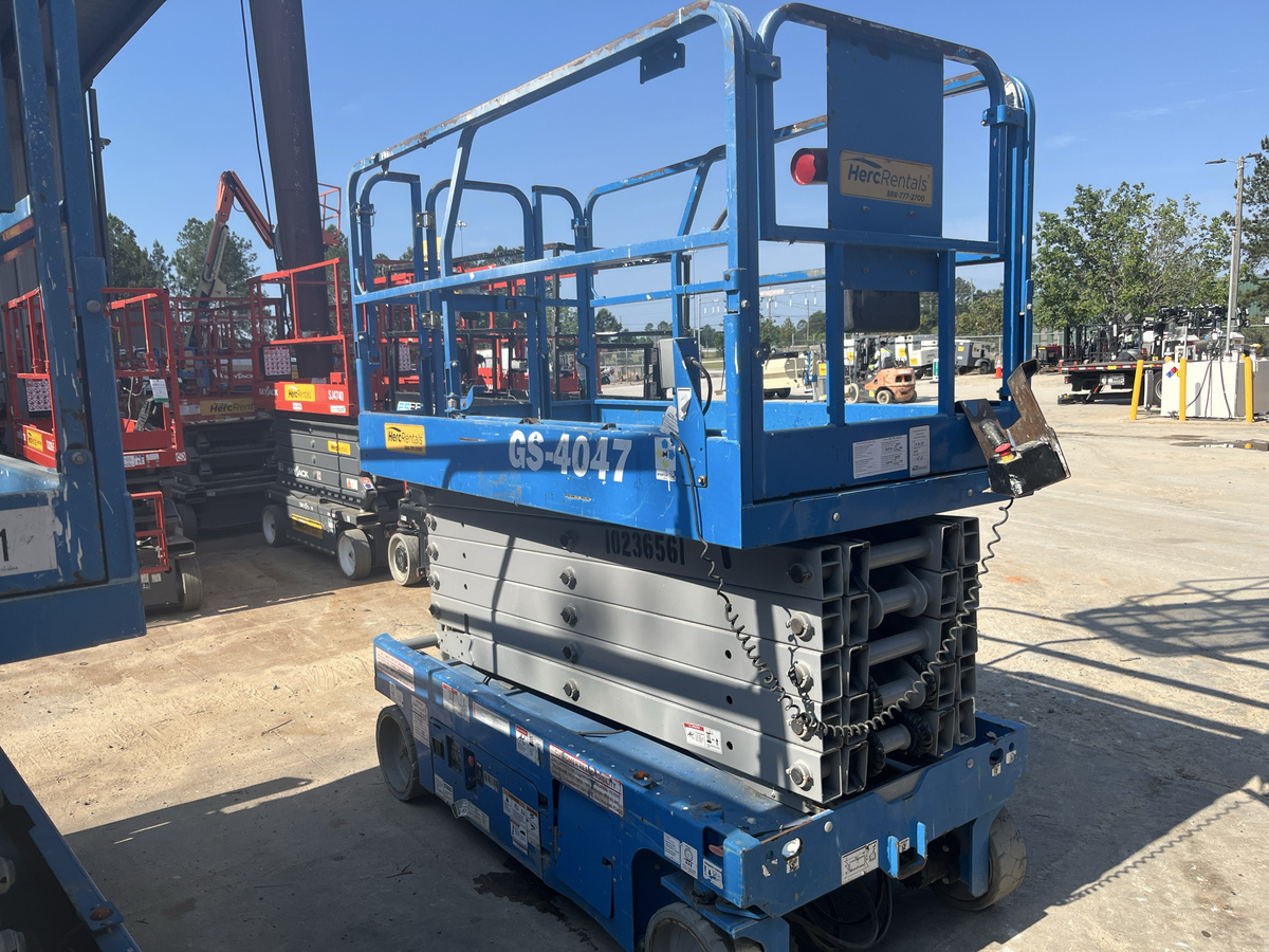 2019 Genie GS-4047-2