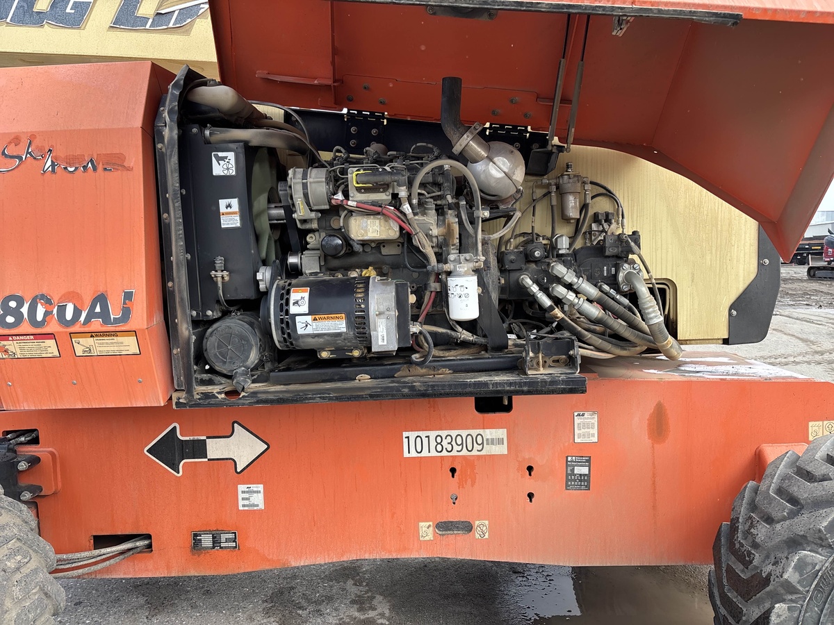 2016 JLG 800AJ-7