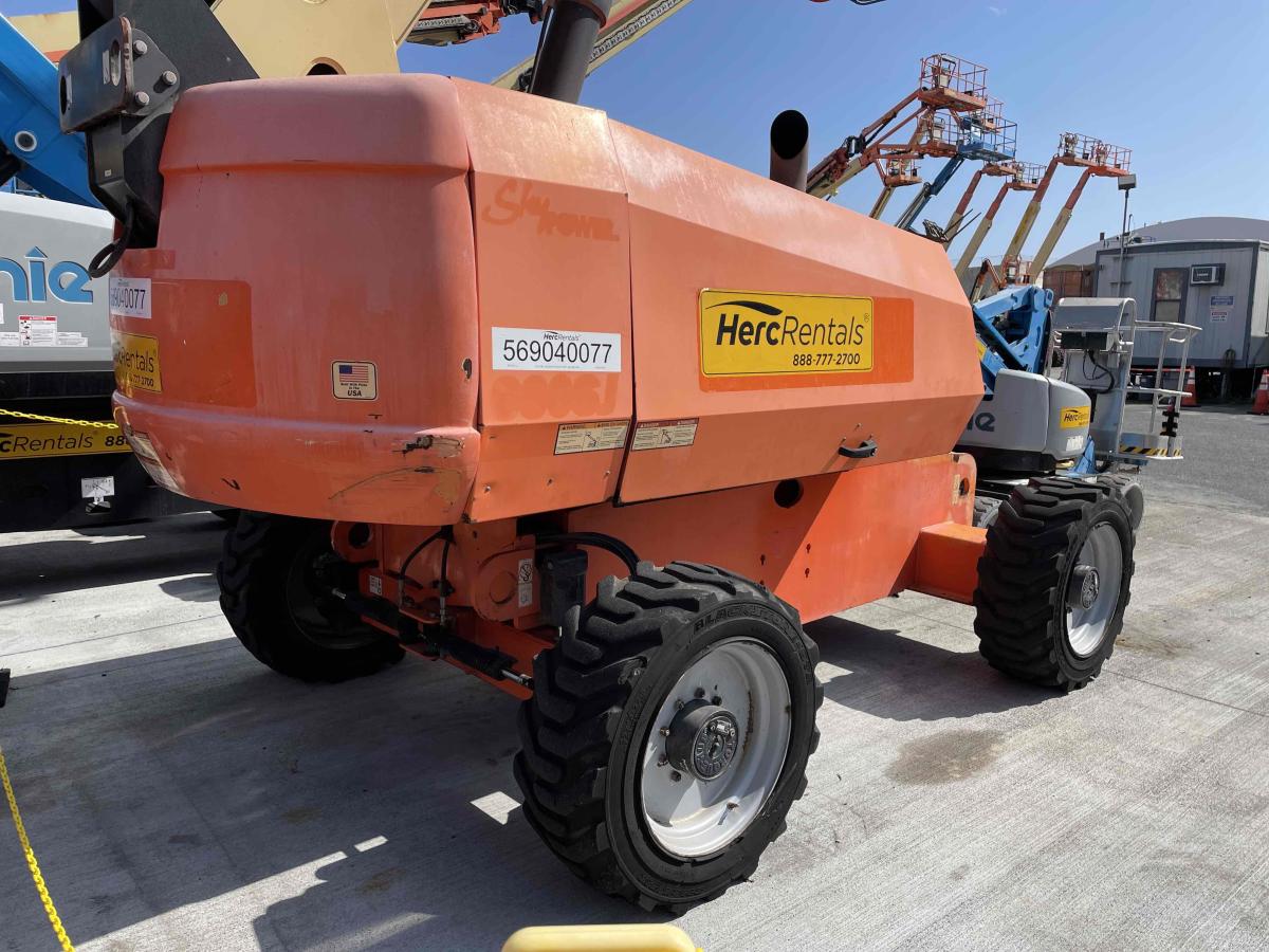 2015 JLG 660SJ