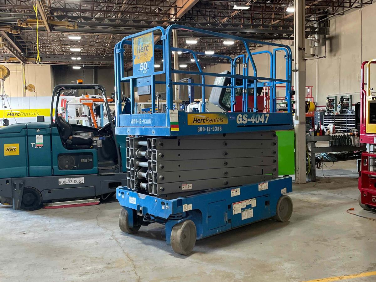 2016 Genie GS-4047