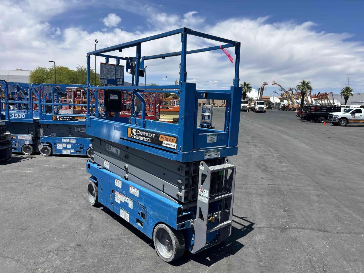 2017 Genie GS-2632