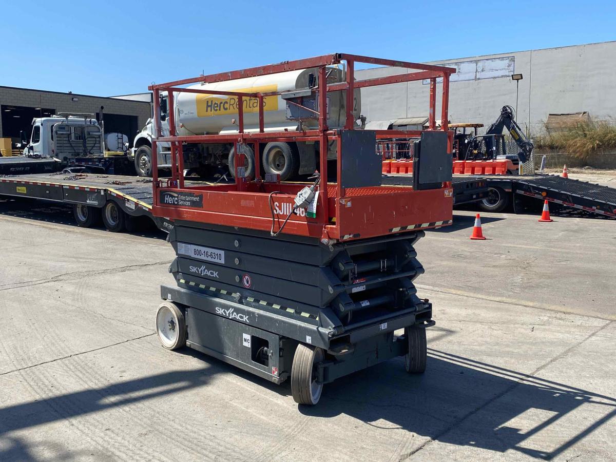 2017 Skyjack SJ4632