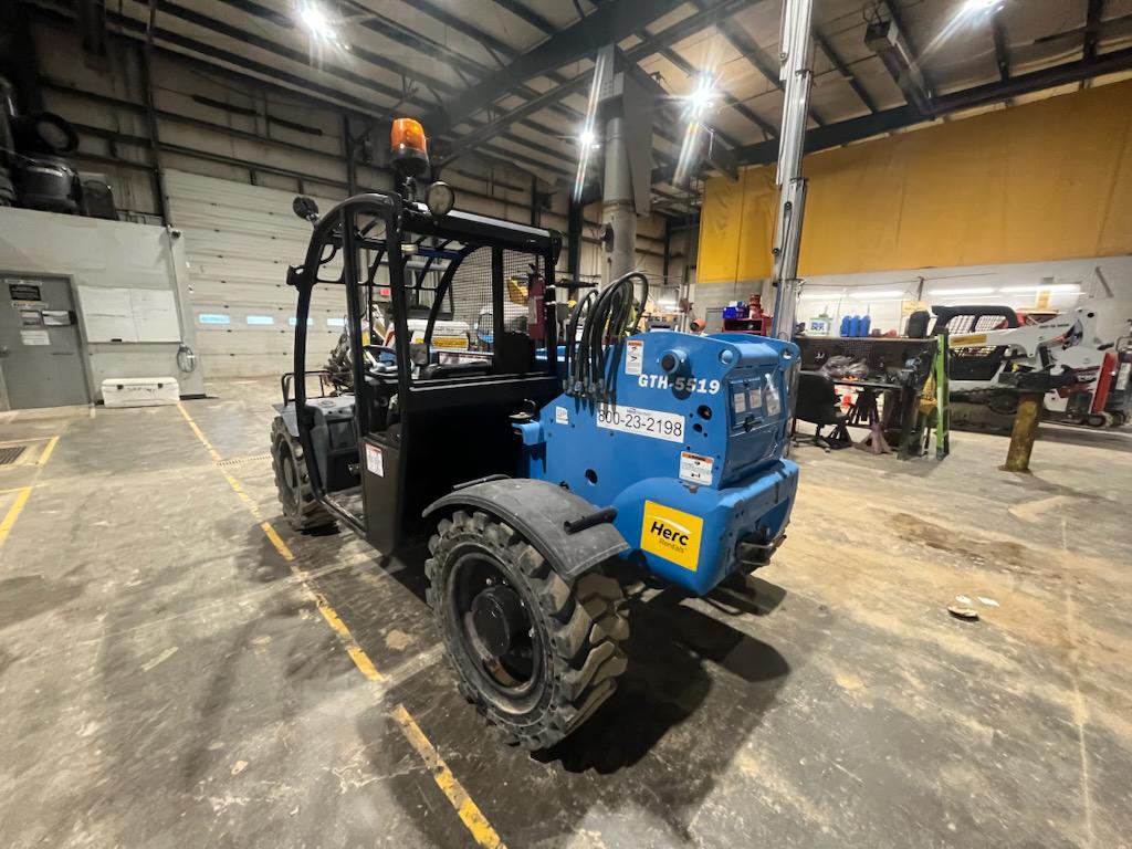 2018 Genie GTH-5519