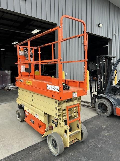 2018 JLG 2632ES