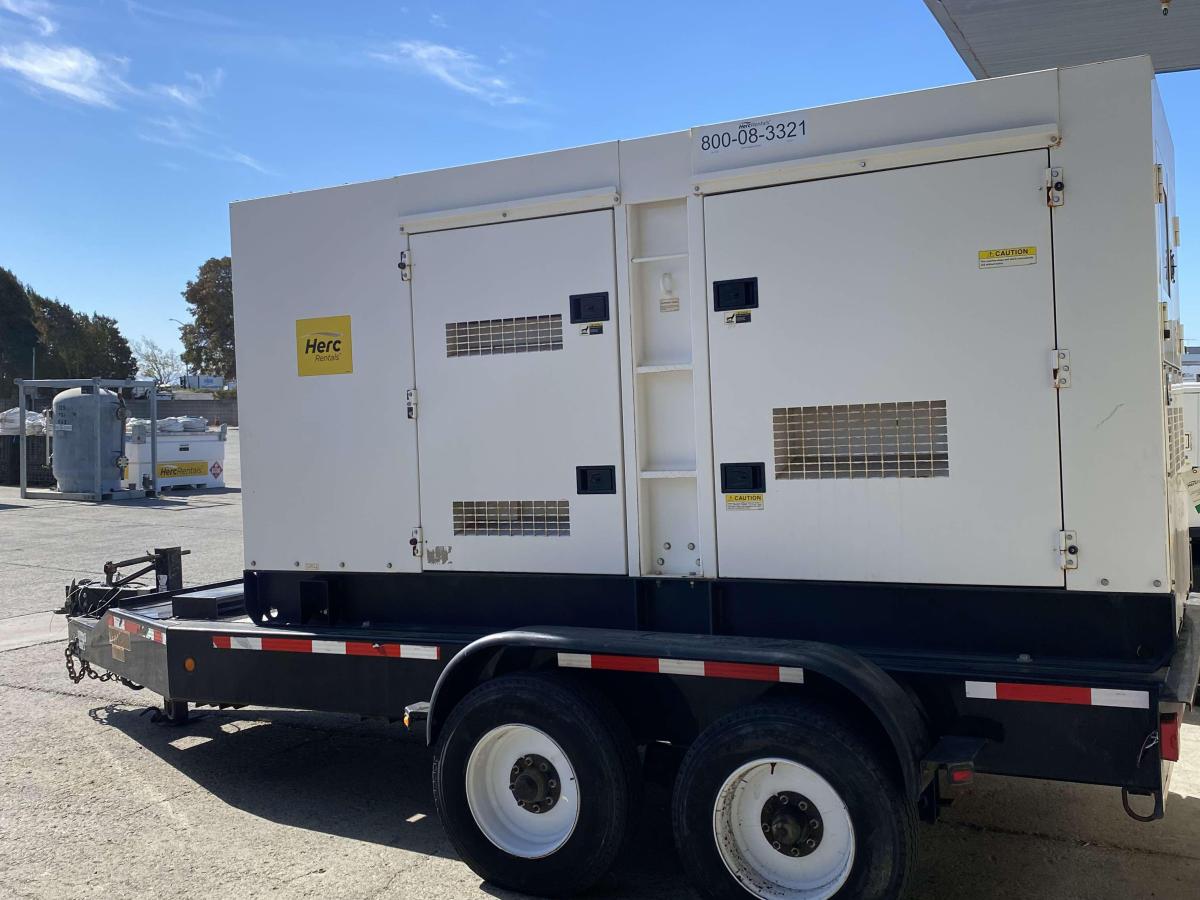 2015 Multiquip DCA300SSJU4F3-5