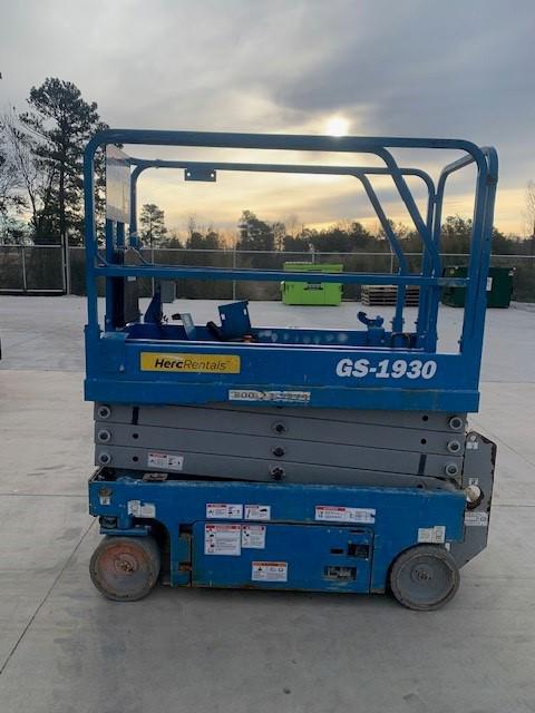2018 Genie GS-1930