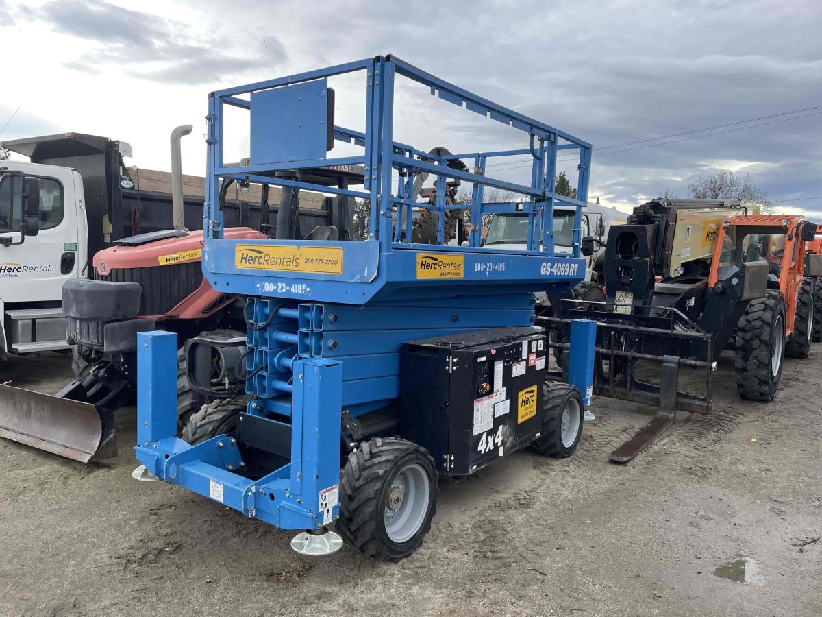 2018 Genie GS-4069 RT-4