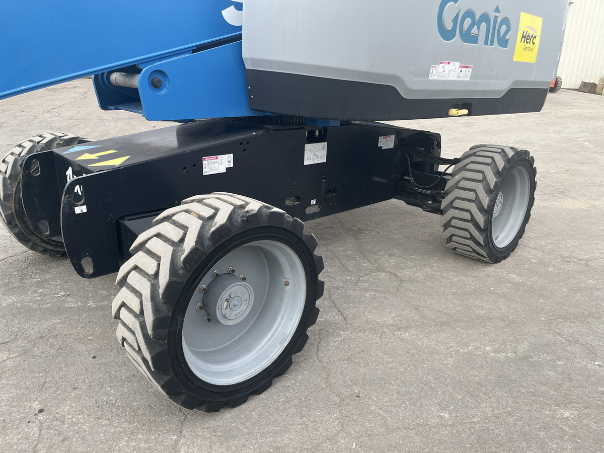 2018 Genie S-60X-15