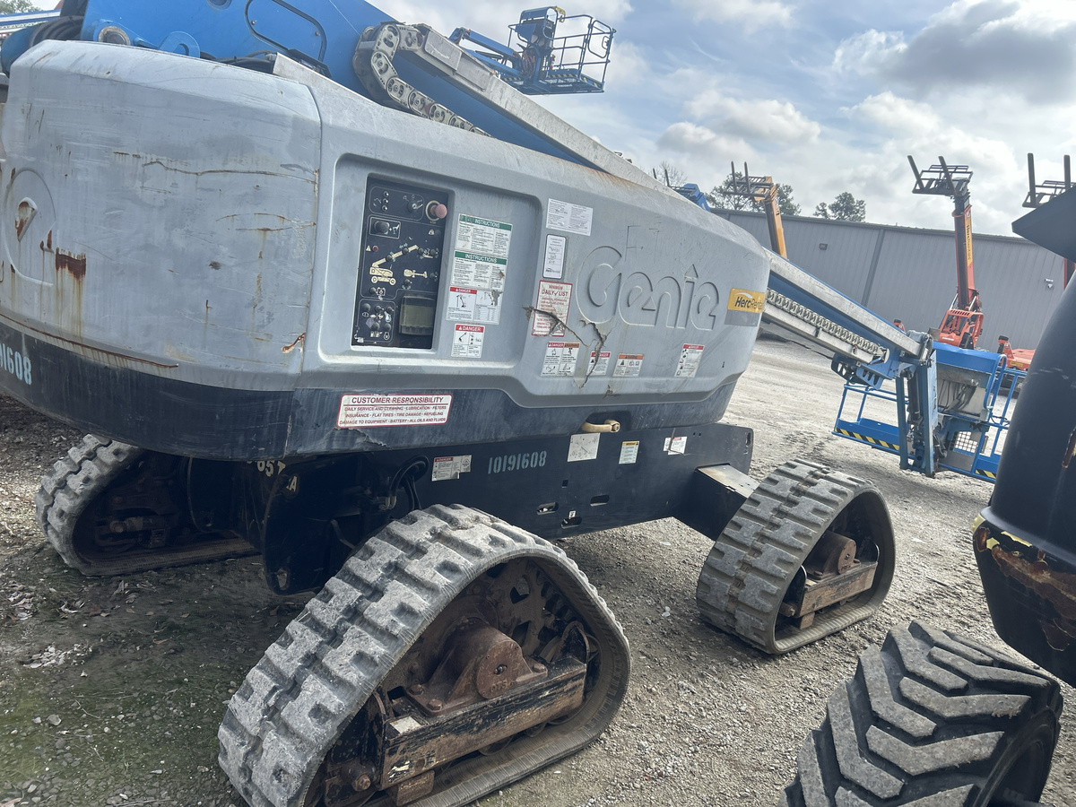 2016 Genie S-65 Trax