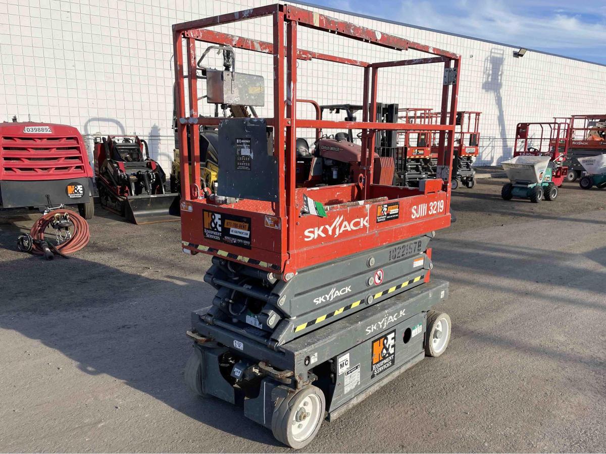 2017 Skyjack SJ3219