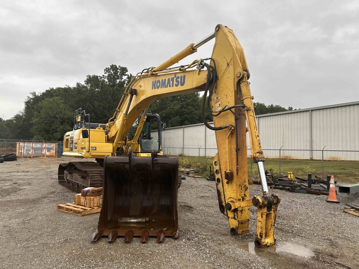 2019 Komatsu PC360 LC-11