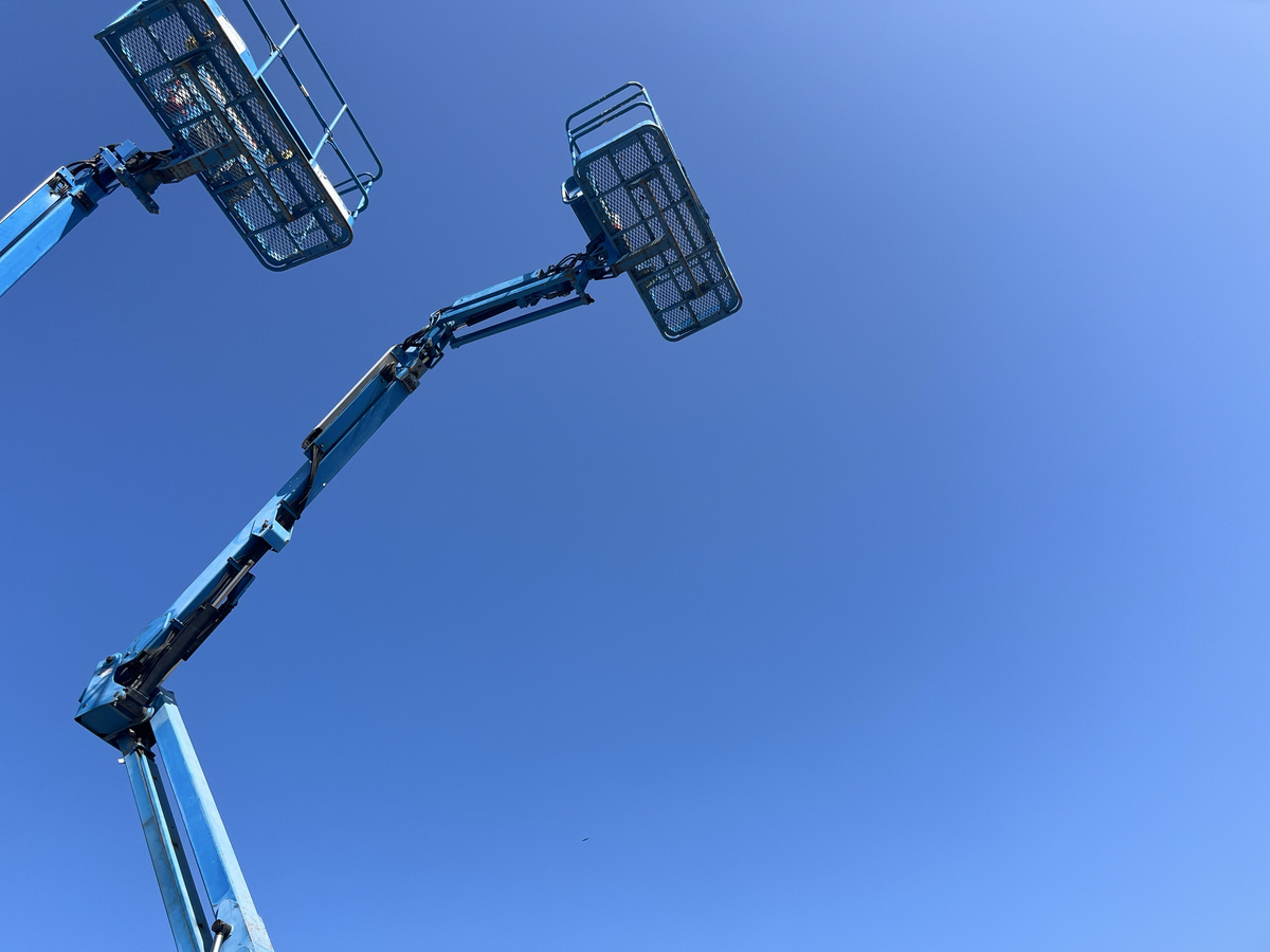 2008 Genie Z-45/25-4