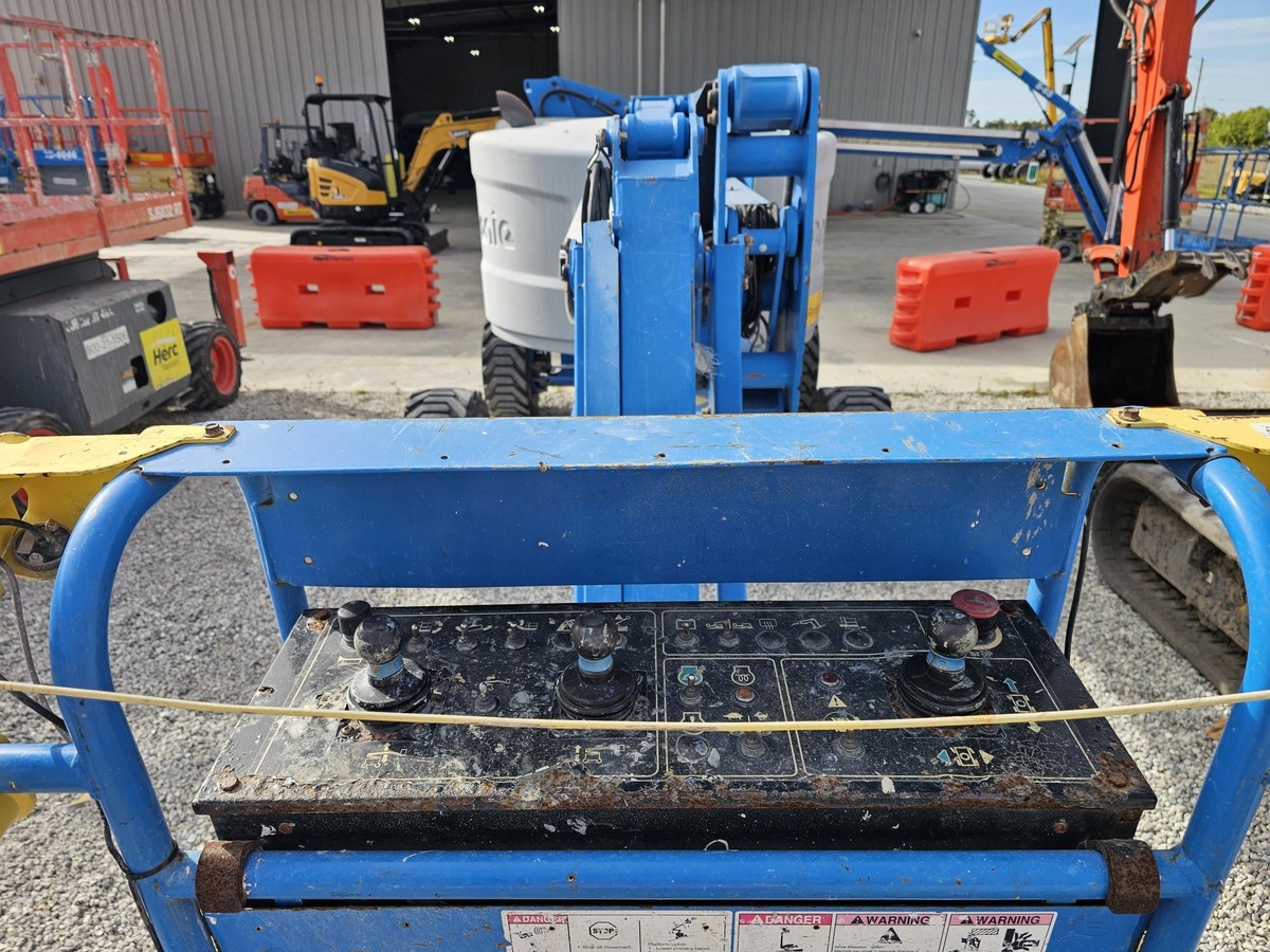 2018 Genie Z-45/25J RT-8