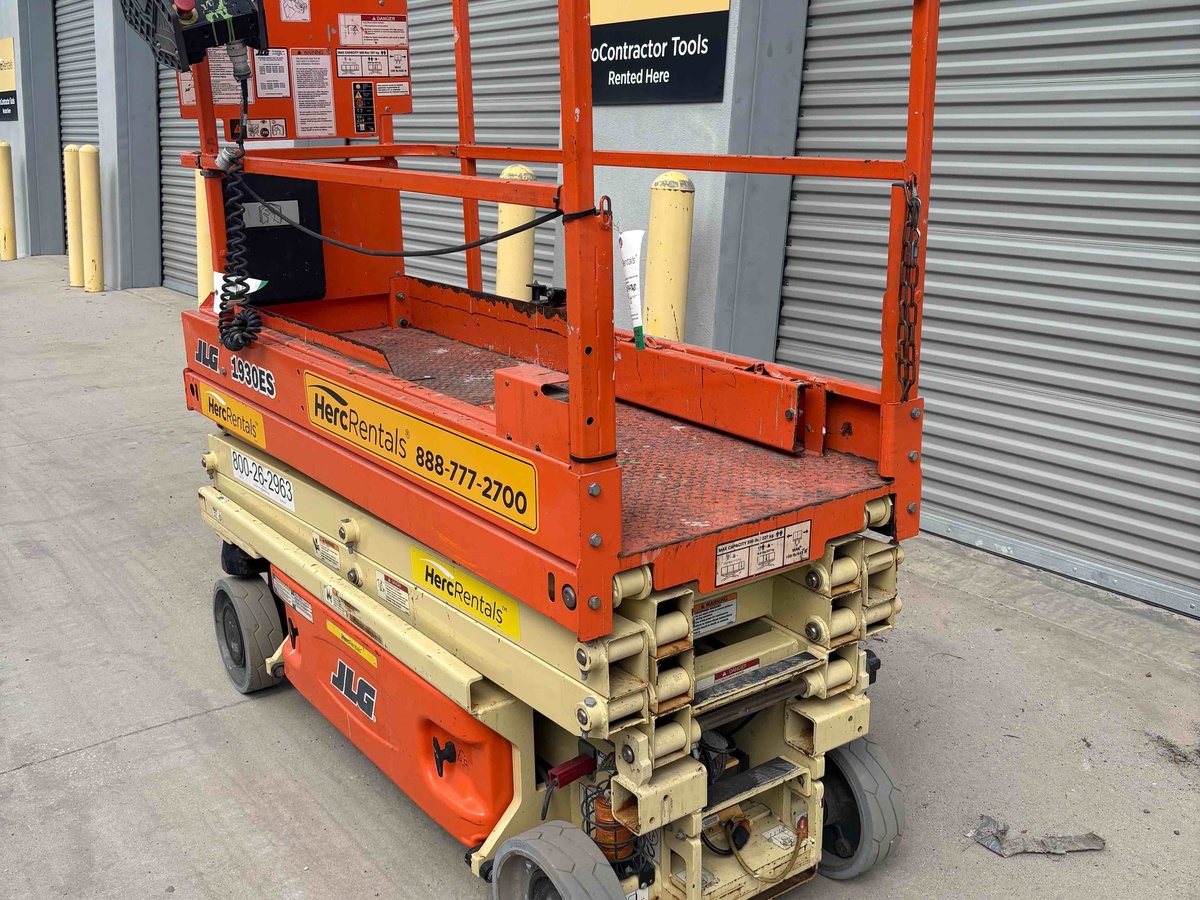 2019 JLG 1930ES-2