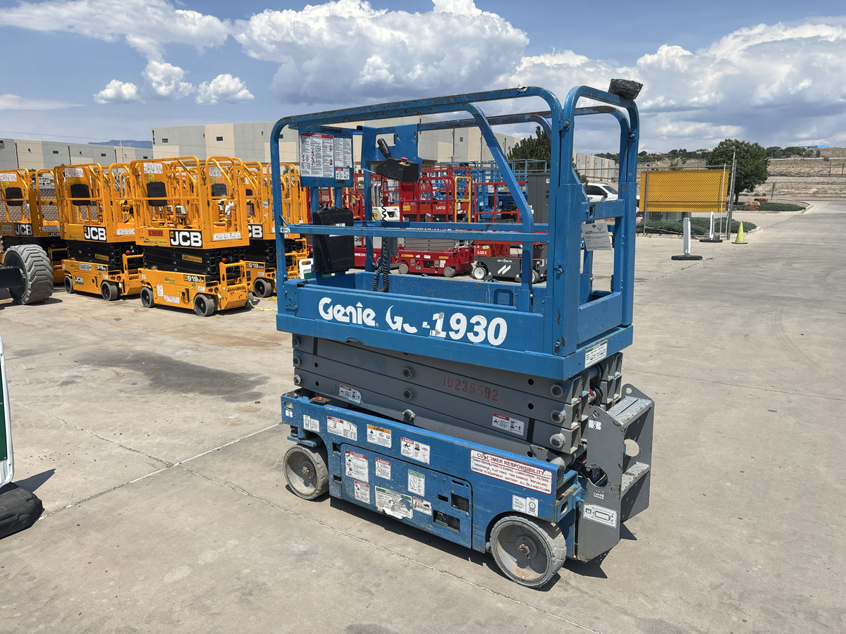 2018 Genie GS-1930-4