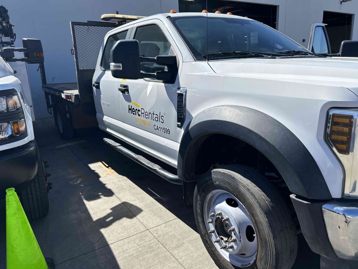 2018 Ford F550-4