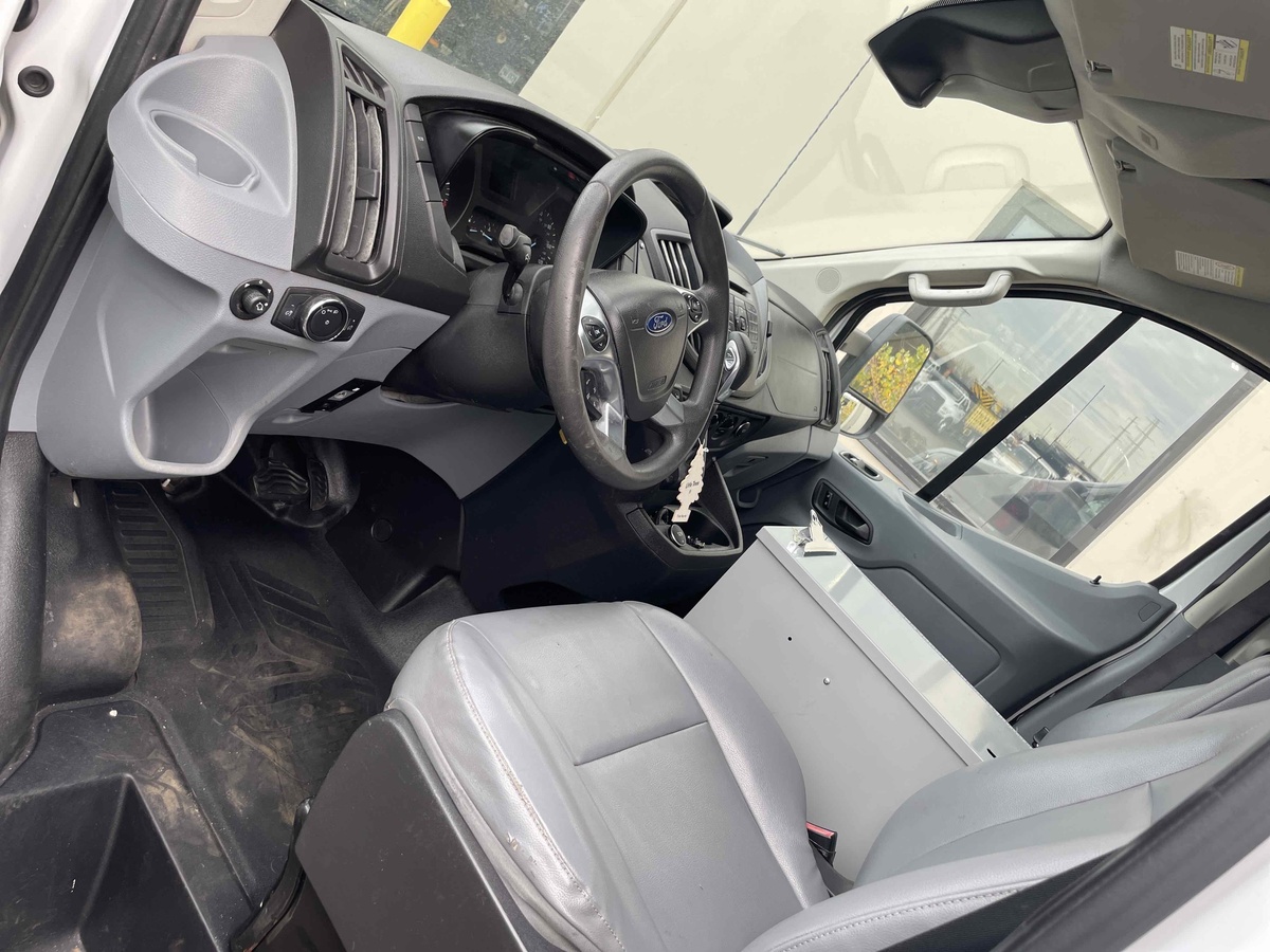 2018 Ford Transit 250-6