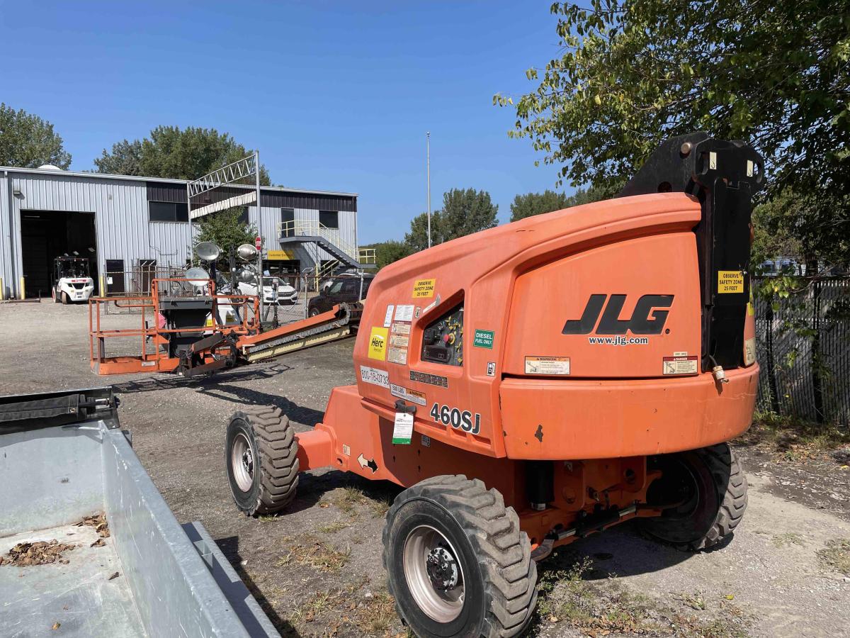 2017 JLG 460SJ