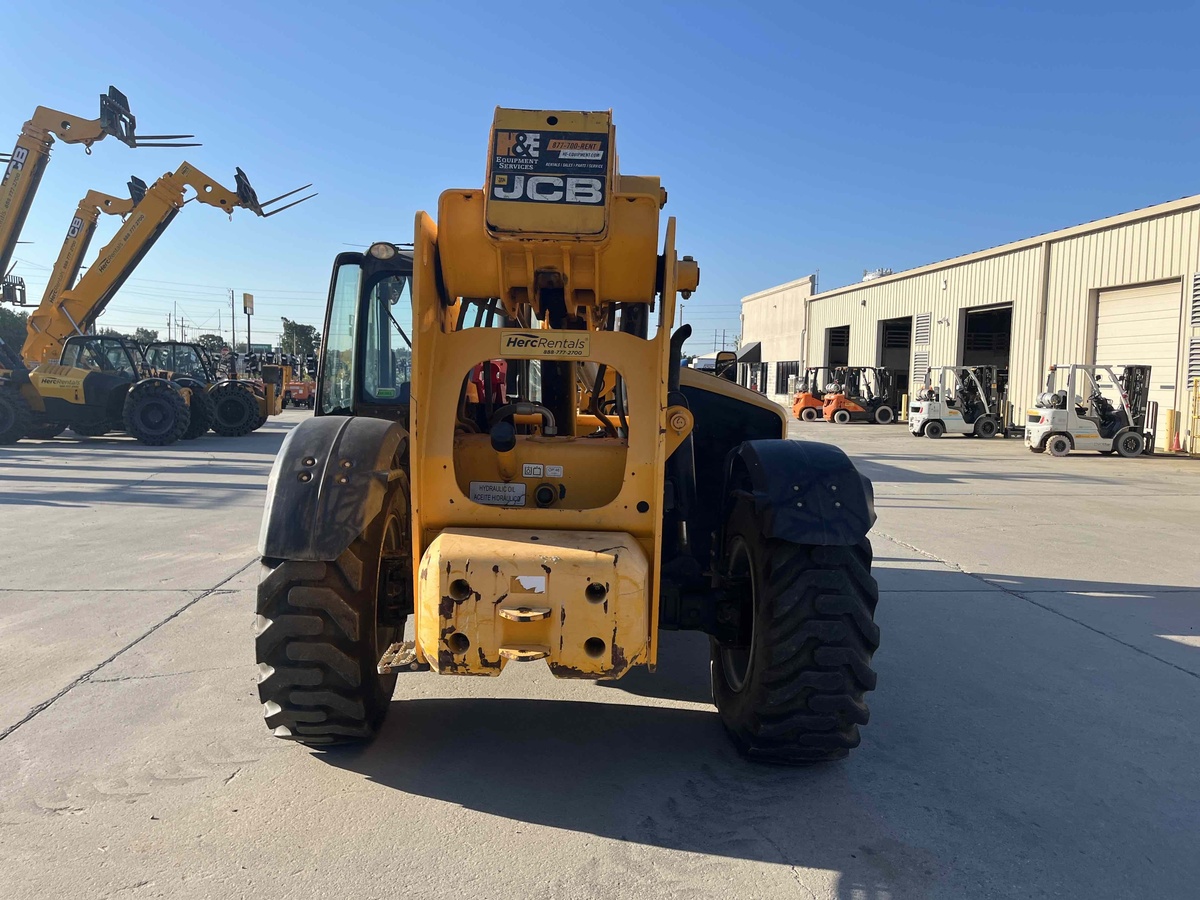 2019 JCB 507-42-6