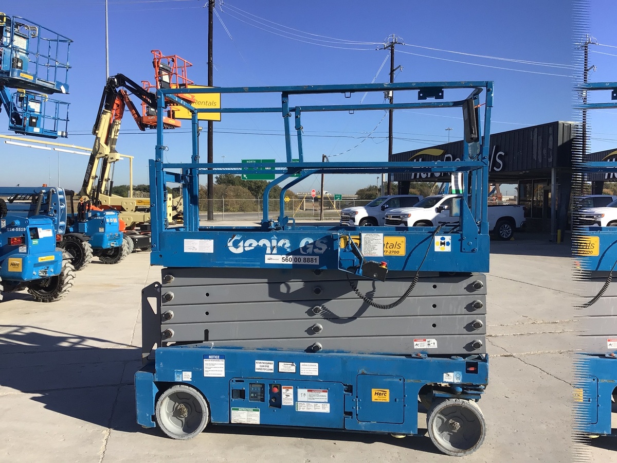 2017 Genie GS-3232-3